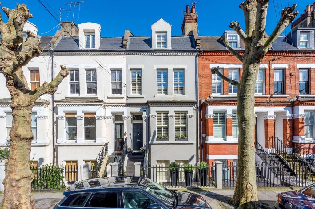 Victorian terrace with a mansard loft conversion