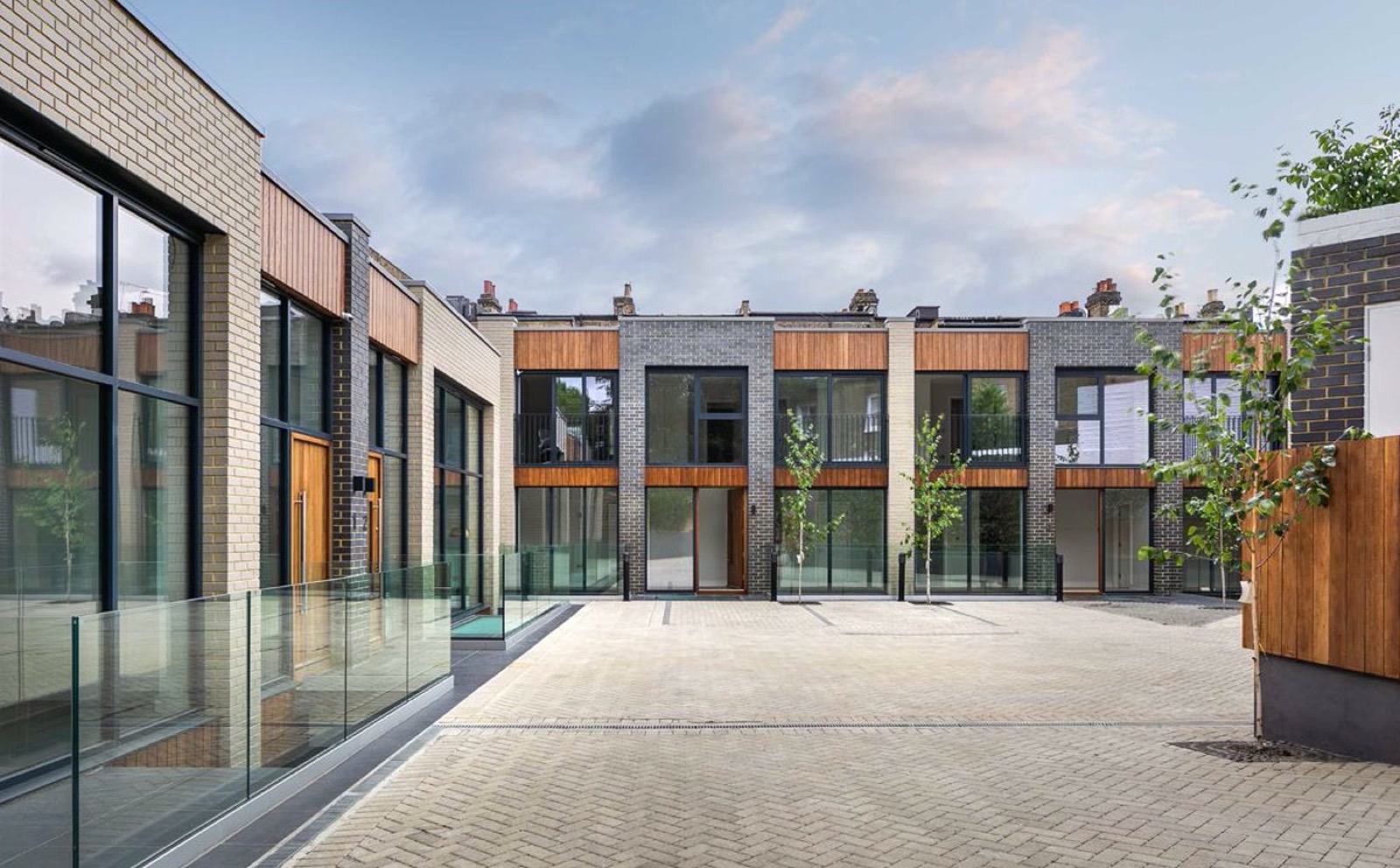 Four new-build houses in Fulham